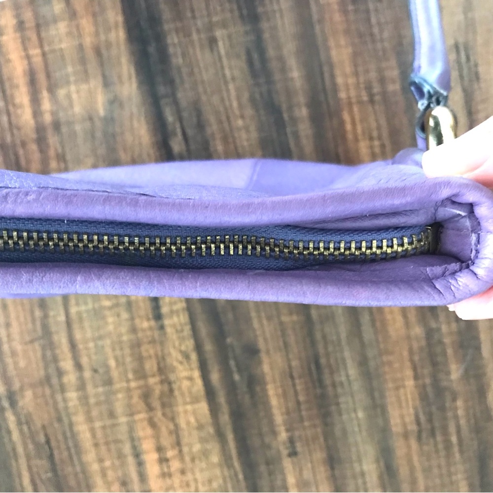 B. Makowsky Purple Gold Chunky Hardware Leather Crossbody - Picture 13 of 16